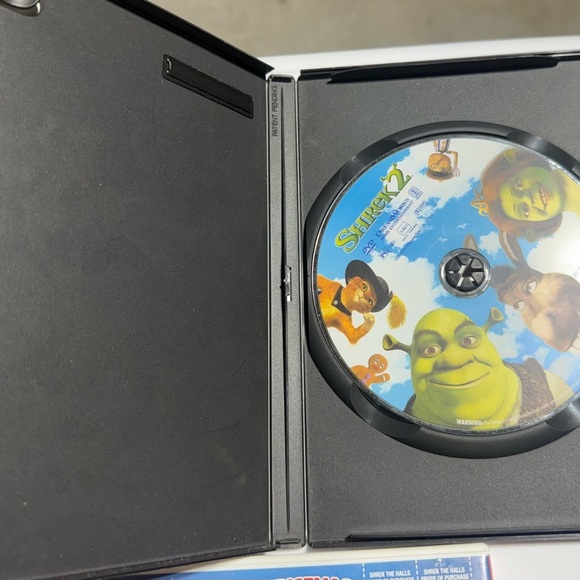 Dreamworks Sherk 4 DVD Bundle. Includes Shrek 1, 2, 3, & Shrek The Halls - Picture 4 of 6